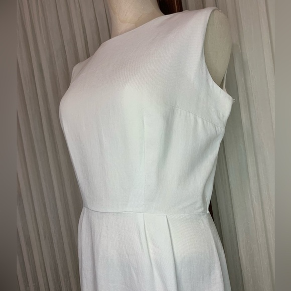 Vintage Linen White Dress - Unmarked - Women’s Size 10 12 - Embroidery Filigree - Picture 3 of 11